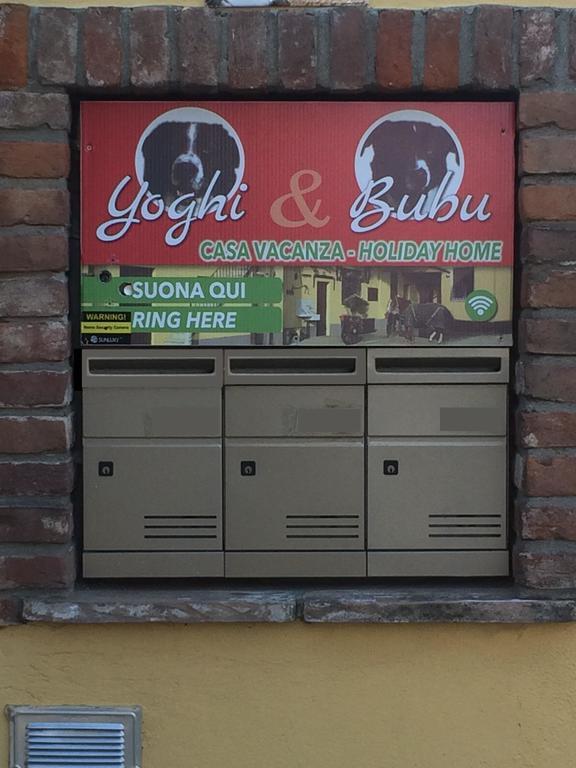 Ferienwohnung Yoghi & Bubu Gambolò Exterior foto